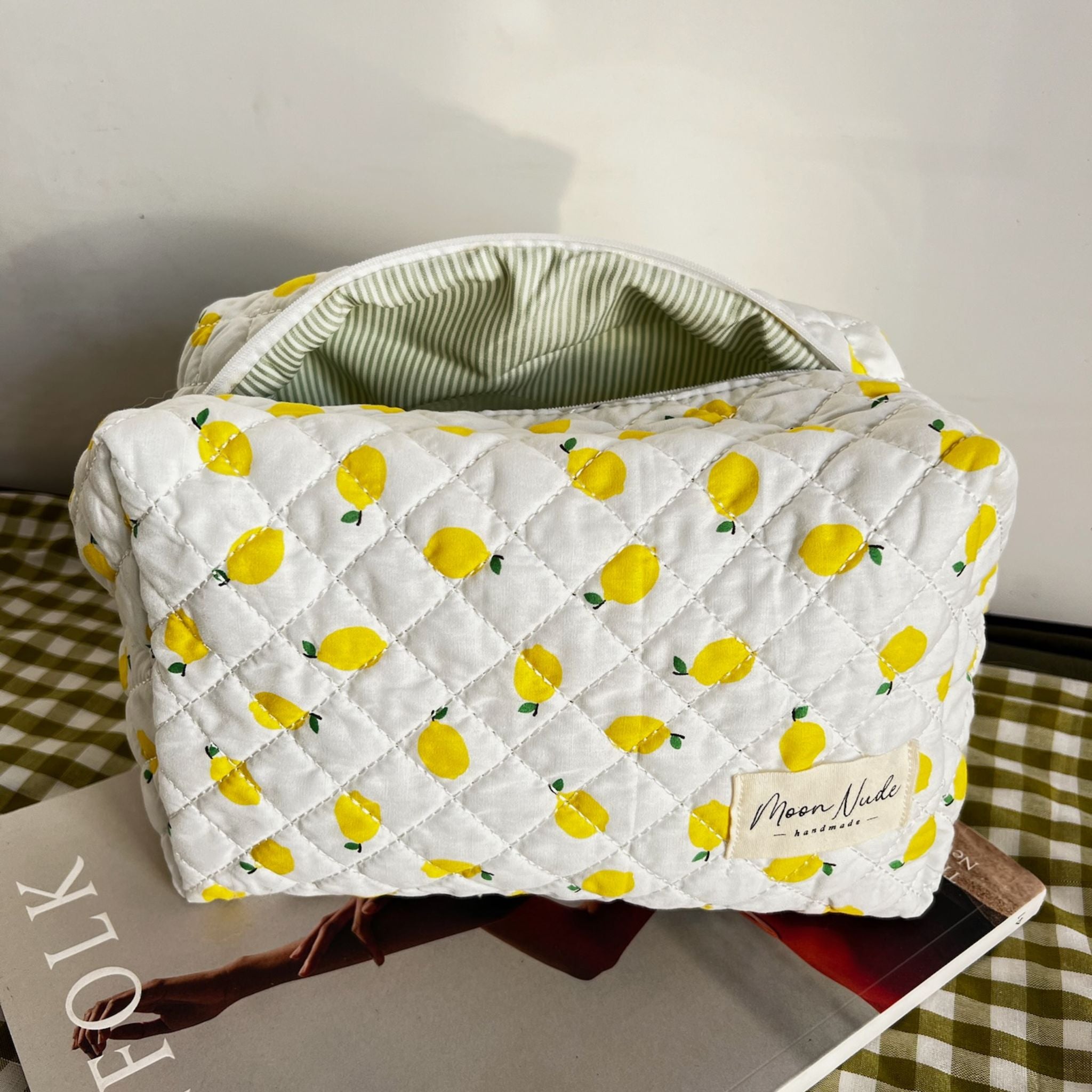 Lemonade Large Makeup Bag